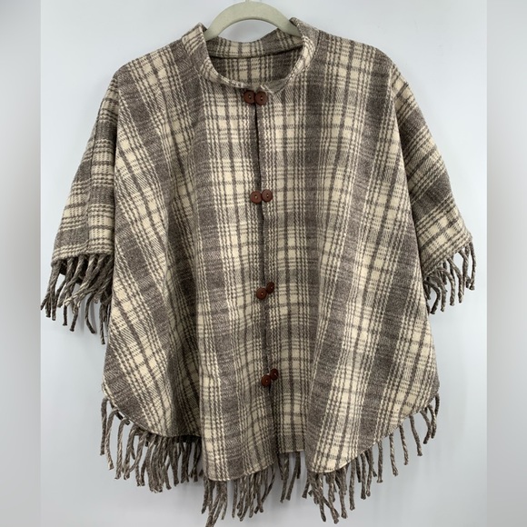Vintage Button Up Front Wool Cape Poncho With Fringe - Picture 1 of 14